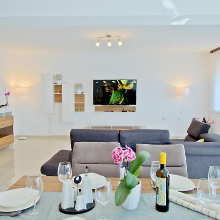 Apartment Karolina - Green Oasis PUY Exterior foto