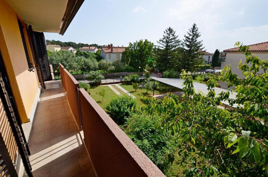Apartment Karolina - Green Oasis PUY Exterior foto