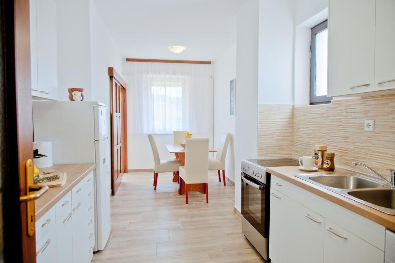 Apartment Karolina - Green Oasis PUY Exterior foto